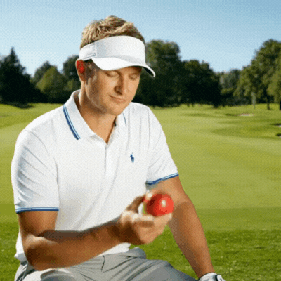 Golfer eating healthy snack on the golf course for sustained energy