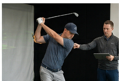 Trail elbow position at top of golf backswing analysis at ATX Golf Performance Austin